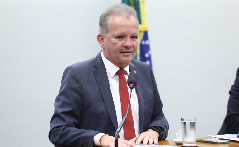 comissao-debate-acoes-e-perspectivas-do-programa-espacial-brasileiro