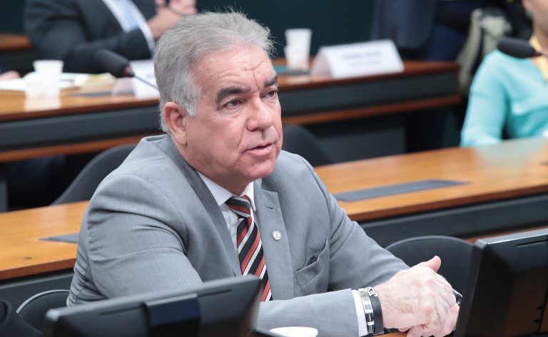 projeto-preve-inclusao-de-cacau-e-derivados-na-merenda-escolar