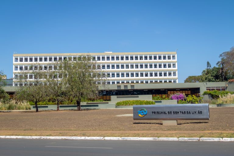 sete-deputados-sao-indicados-para-concorrer-a-vaga-da-camara-no-tcu