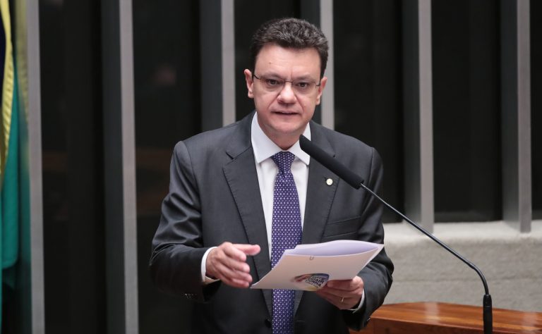 camara-elege-odair-cunha-para-vaga-de-ministro-do-tcu