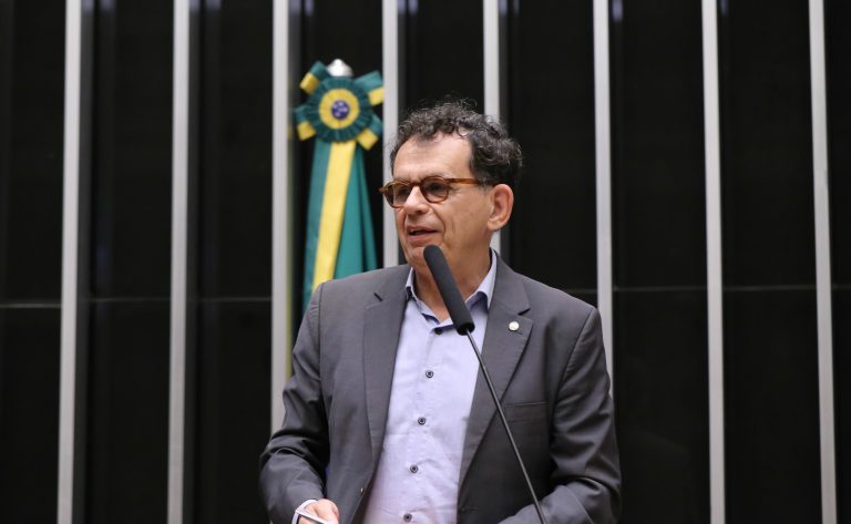 comissao-aprova-cota-de-5%-para-pessoas-com-deficiencia-em-concursos-e-contratos-publicos