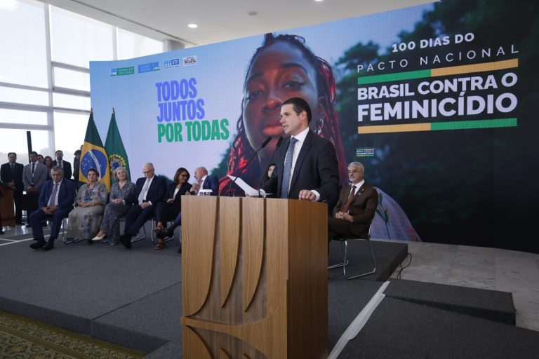 motta-destaca-aprovacao-de-73-propostas-pela-camara-no-enfrentamento-ao-feminicidio