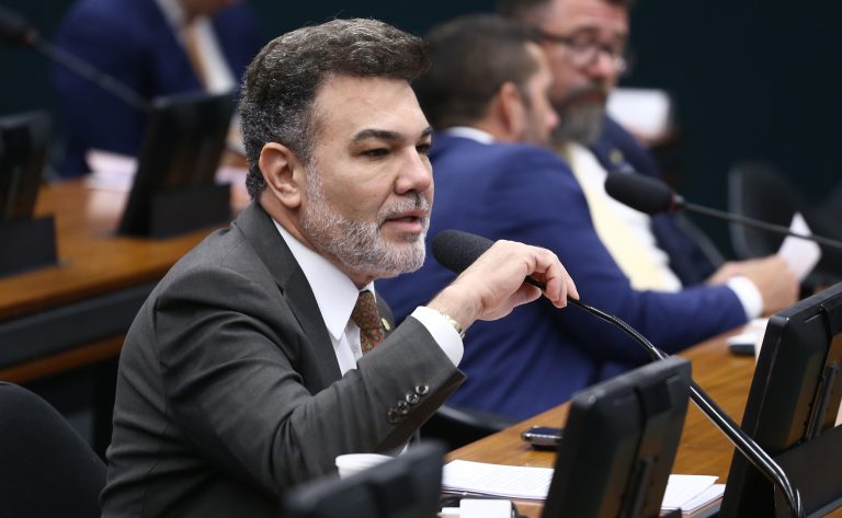 comissao-aprova-proposta-que-melhora-atendimento-a-alunos-com-altas-habilidades