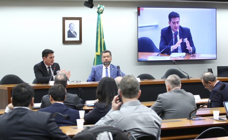 projeto-que-cria-politica-de-protecao-ao-produtor-rural-gera-divergencia