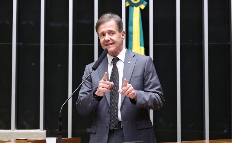 camara-aprova-mp-que-destina-parte-da-arrecadacao-com-bets-para-a-policia-federal;-acompanhe