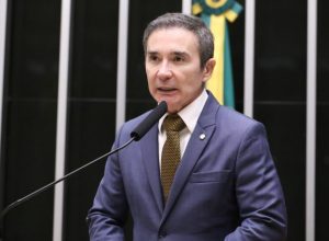 comissao-aprova-proposta-que-amplia-exigencias-para-praias-ganharem-selo-de-acessibilidade