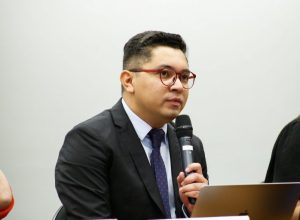 comissao-recebe-ministro-dos-povos-indigenas-para-apresentar-planejamento-da-pasta